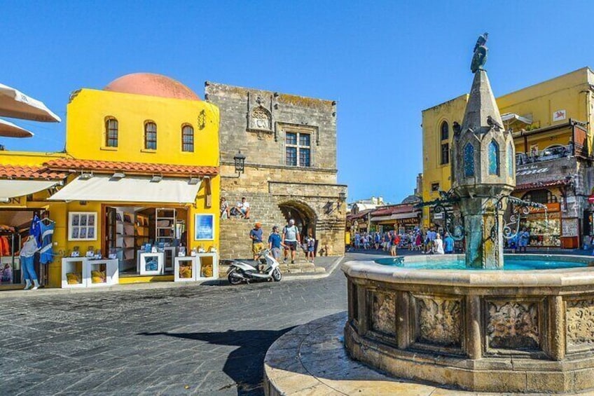 Rhodes Shore Excursion: Private Lindos and Rhodes Old Town Tour