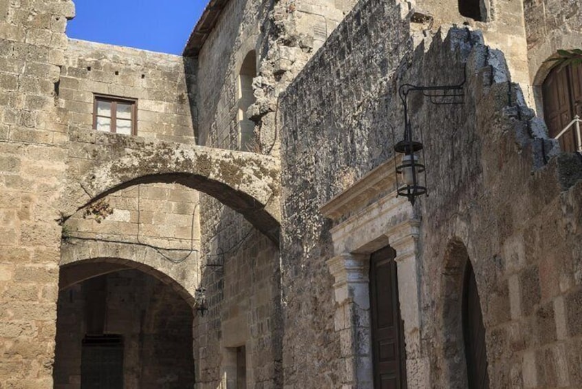 See the sights of Rhodes Old Town on a walking tour!