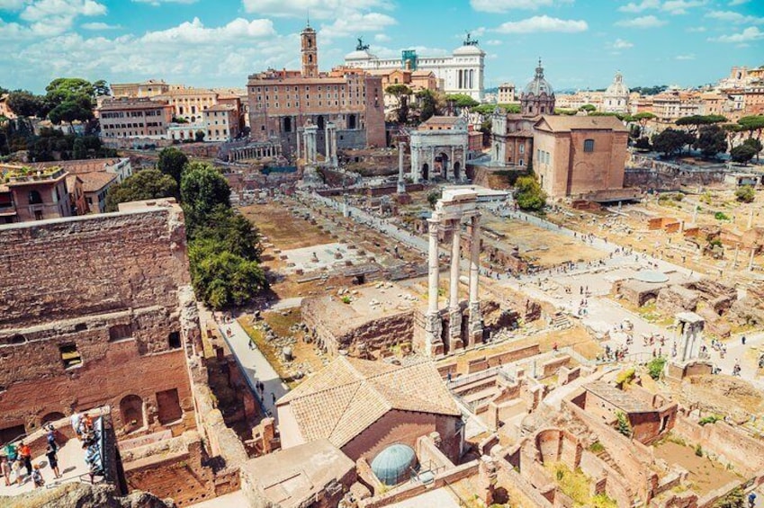 Rome: Colosseum, Roman Forum Ticket with Audio Guide