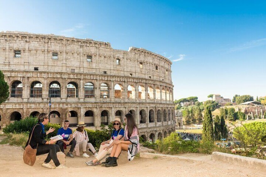 Rome: Colosseum, Roman Forum Ticket with Audio Guide