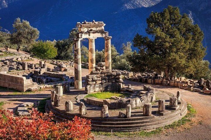 Delphi One Day Tour