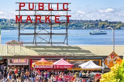 Exclusive: Early-Access Food Tour of Pike Place Market