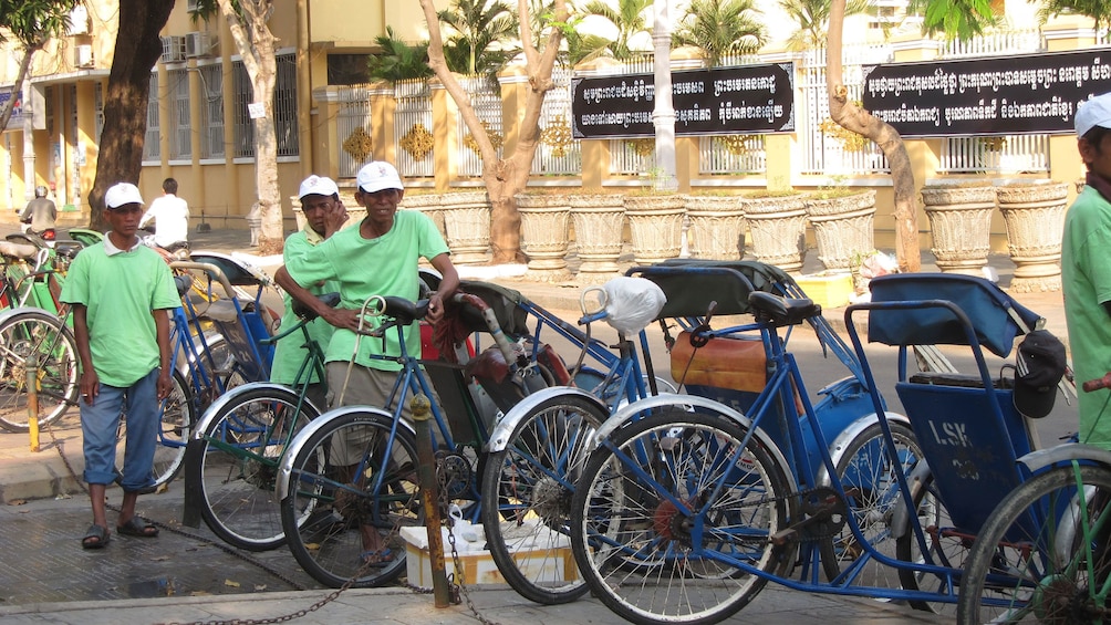 rickshaws in Phnom Penh