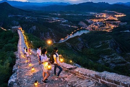SiMaTai GreatWall in GuBei Water Town Night Trip by Licensed Cab