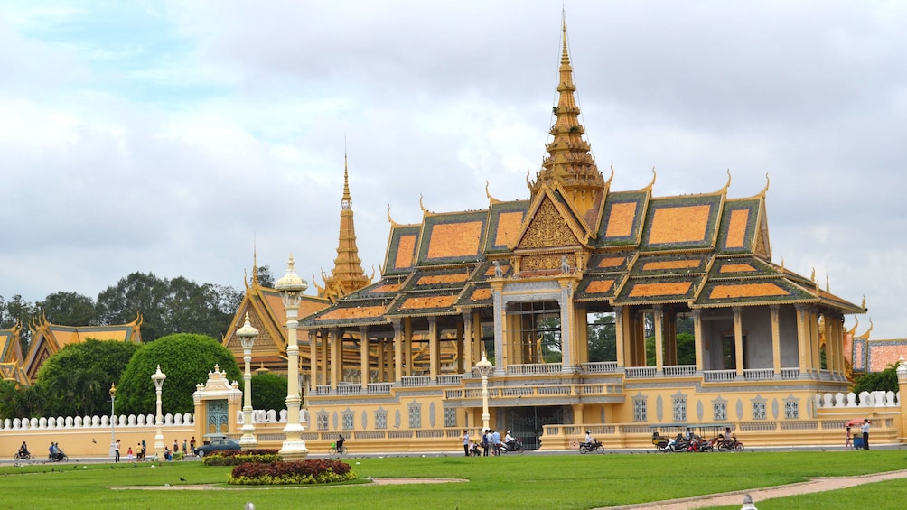 The grounds of a temple in Phnom Penh