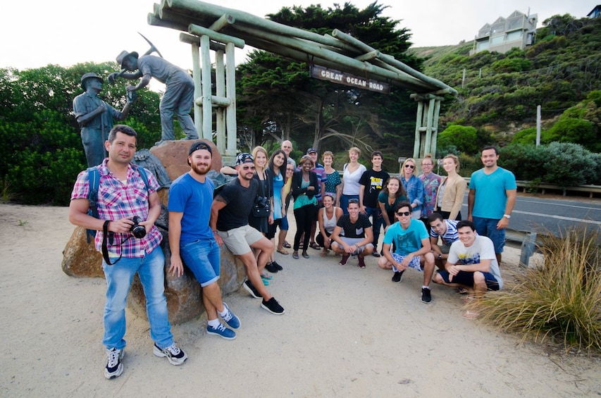 Great Ocean Road & 12 Apostles Small Group Day Tour 