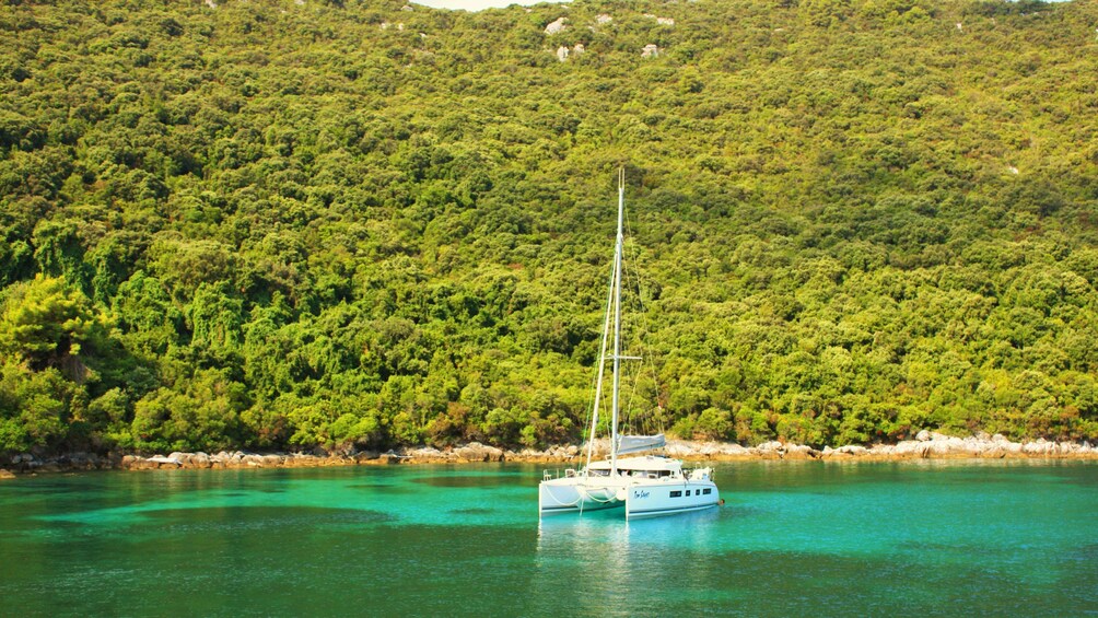 Anchored boats at the beach in Dubrovnik