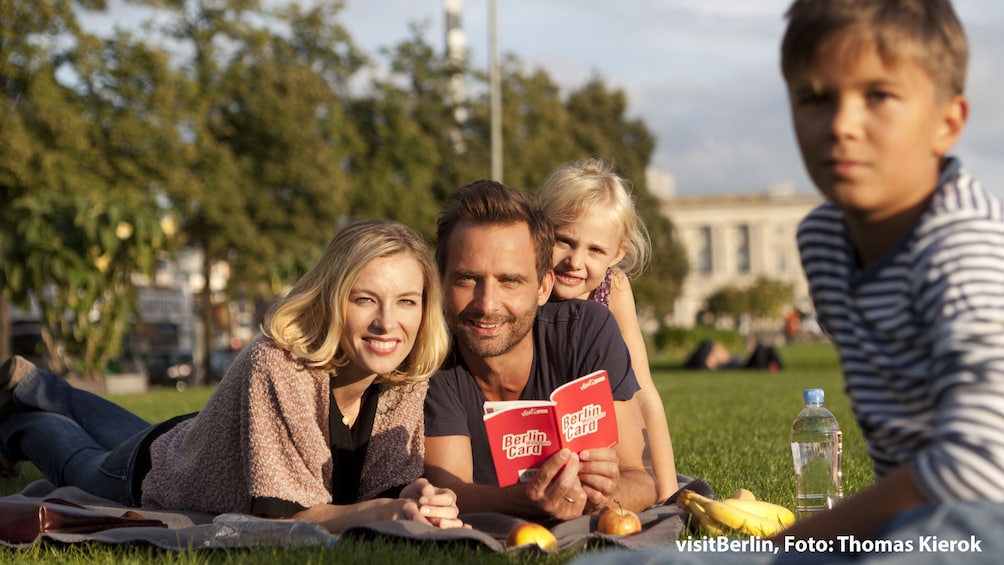Foto 4 von 10 laden Berlin WelcomeCard