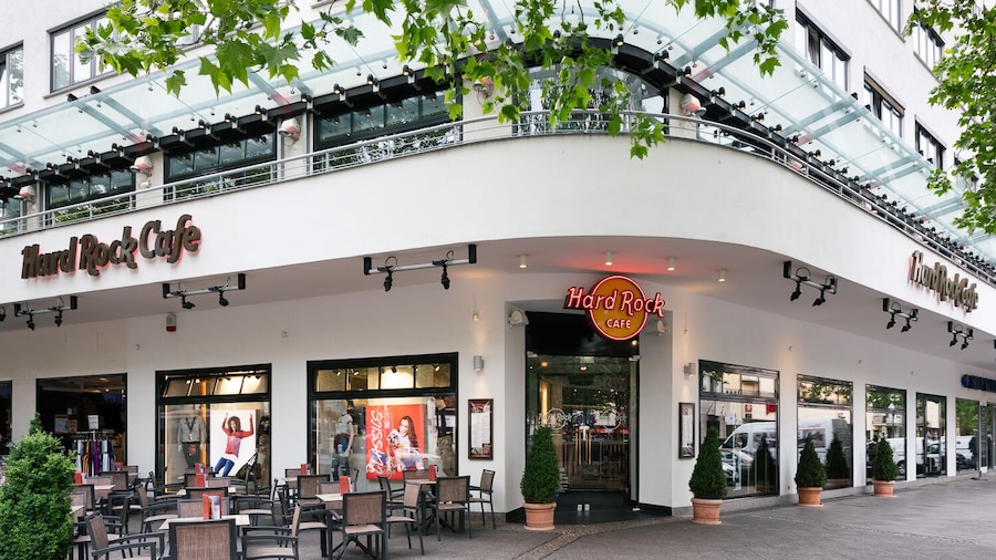 Skip-the-Line & Dine at Hard Rock Cafe Berlin