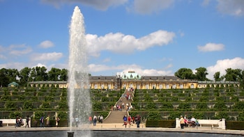 Discover Potsdam Full-Day Walking Tour