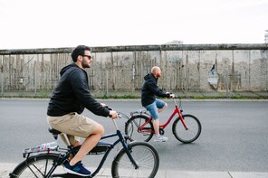 Berlin Wall Bike Tour