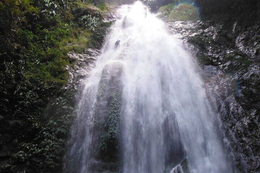 Canyoning El Tagual Waterfall 85 meters