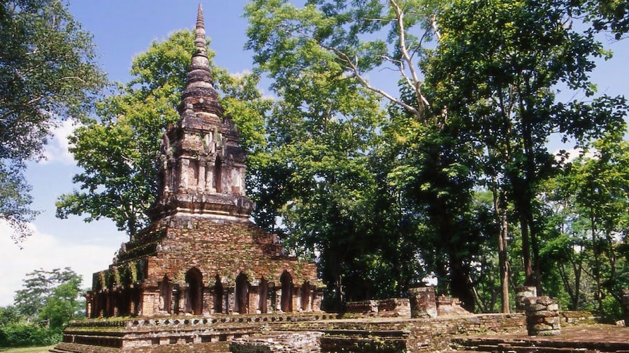temple in chiang rai