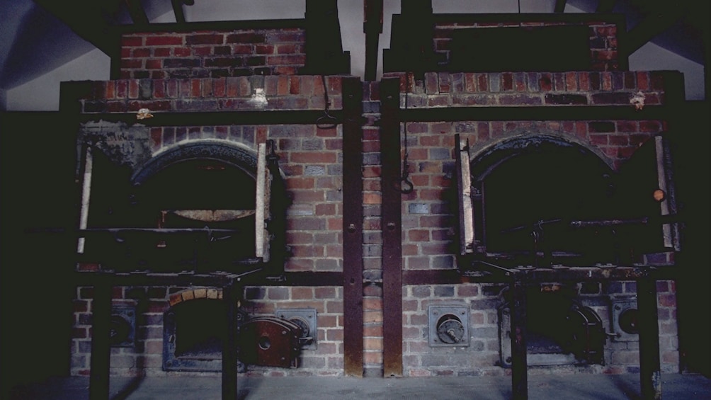 Foto 4 von 5 laden Crematory in Dachau Memorial