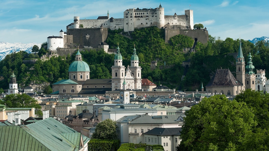 Salzburg, St.Wolfgang & Salzkammergut Lake District Day Tour