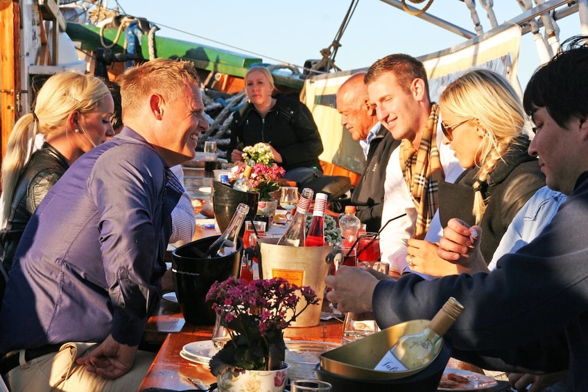 Åpne bilde 1 av 9. Norwegian Evening on the Fjord