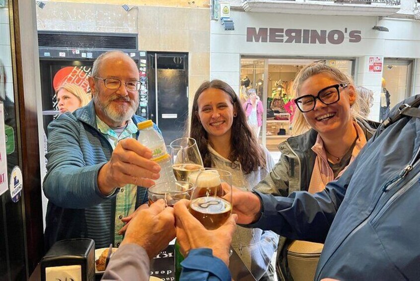 The AUTHENTIC Basque foodie® pintxo tour! 