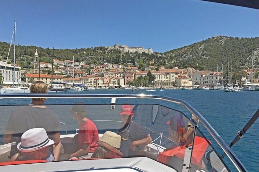 Approaching the city of Hvar