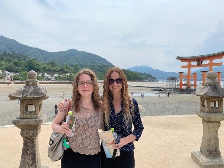 Hiroshima / Miyajima Full-day Private Tour with Government Licensed Guide