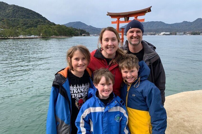Hiroshima / Miyajima Full-day Private Tour with Government Licensed Guide
