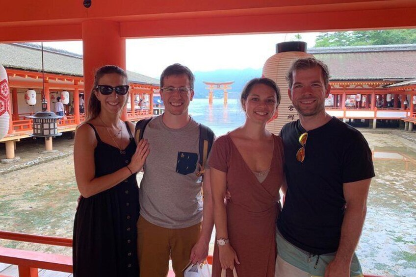 Hiroshima / Miyajima Half-day Private Tour with Government Licensed Guide