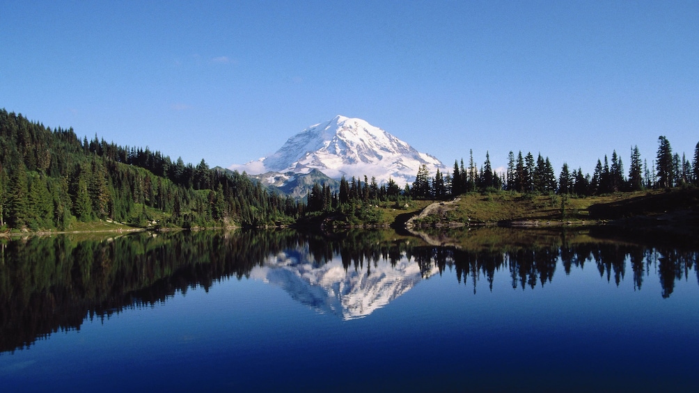 Mount Rainier from lake in Washington