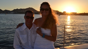 Sunset Dinner Cruise with Open Bar