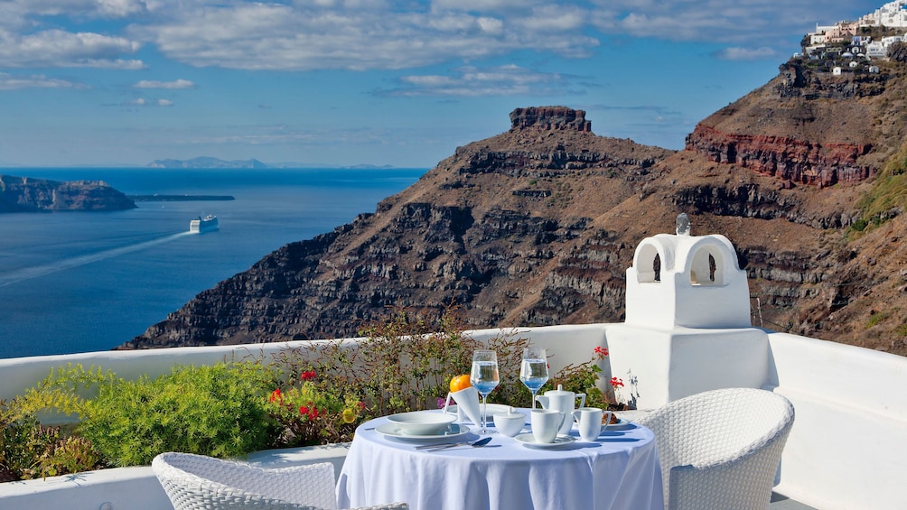 Having lunch at  Santorini