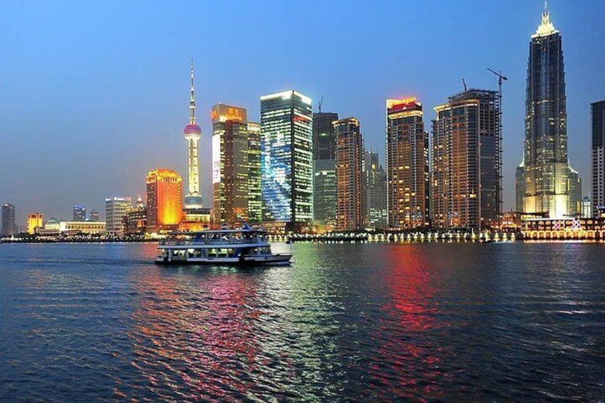 Shanghai private night tour Huangpu River Cruise with transfers