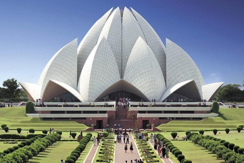 Lotus Temple (Bahai Temple) in Delhi