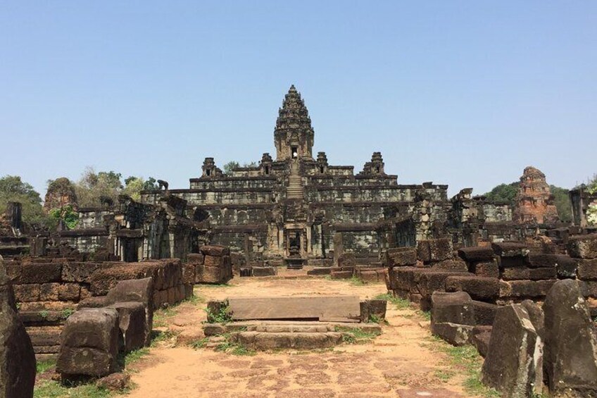 Bakong Temple