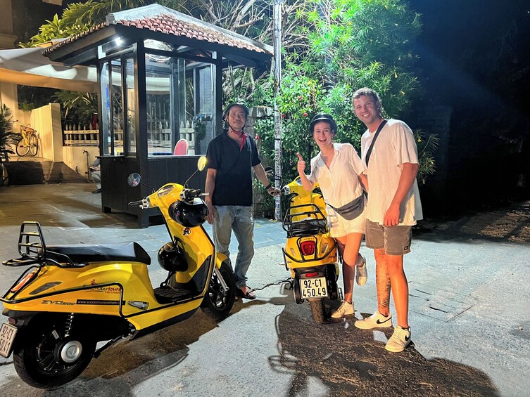 Hoi An Evening Foodie Tour by Electric Scooter