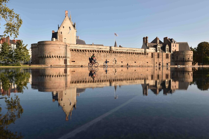 Öppna foto 3 av 4. Nantes City Card
