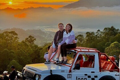 volcano Sunrise Jeep Tour And Natural Hot Spring