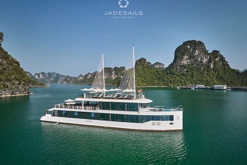 ADESAILS CRUISE-The Most Luxurious Day Tour in Ha Long Bay & Lan Ha Bay