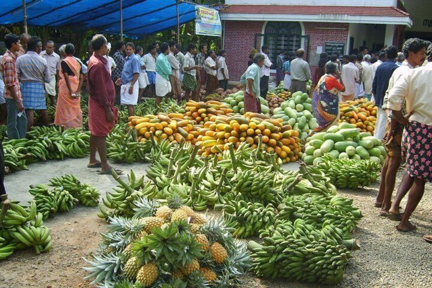 Whole Sale Vegetable Market near Kochi