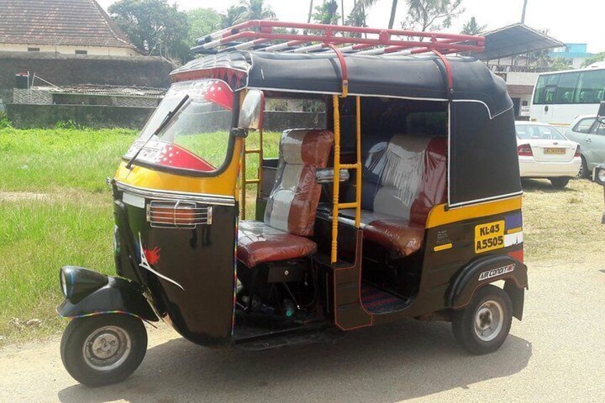 Tuk Tuks in Kochi