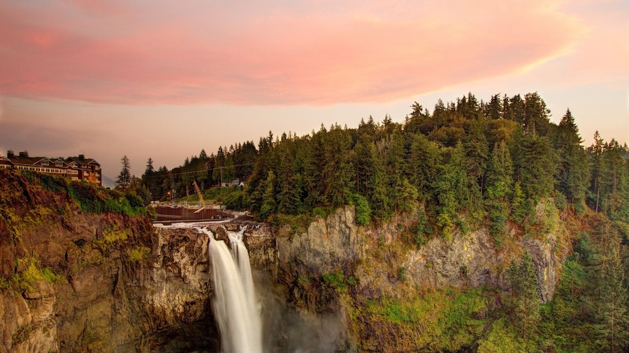 BEST Leavenworth & Snoqualmie Falls Fun Tour from Seattle