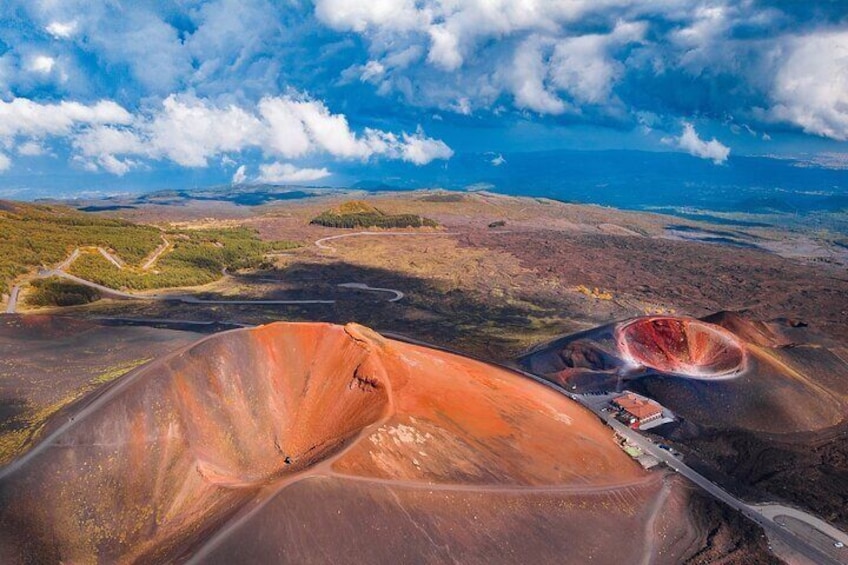 Mount Etna 2.000 meters ( Half-Day Tour from Taormina) 