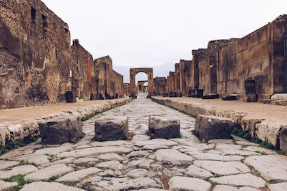 Recorrido privado a pie por Pompeya con guía arqueológico
