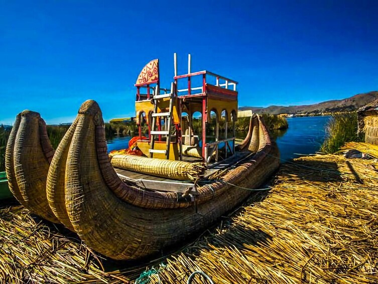 Titicaca Lake and Sillustani 4 days and 3 nights