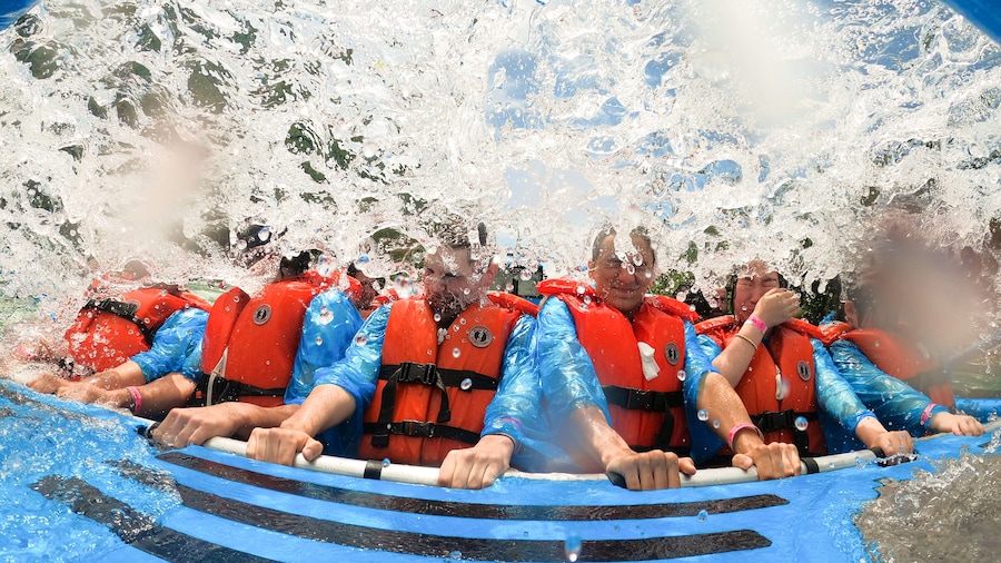 Open Jet Boat Ride on the Niagara River - Canadian Trip