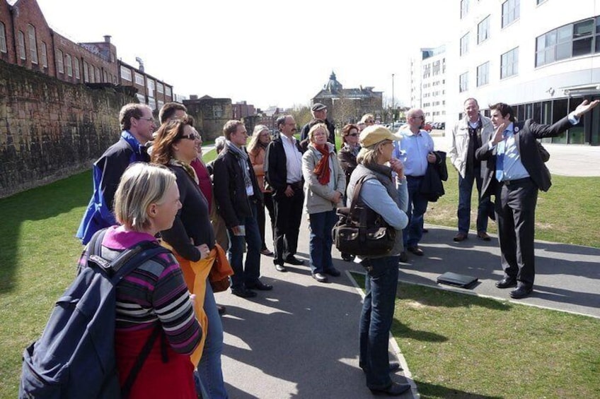 Tailor-made Walking Tour: Discover Newcastle