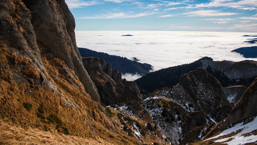 From Brasov: Day hike to Ciucas peak