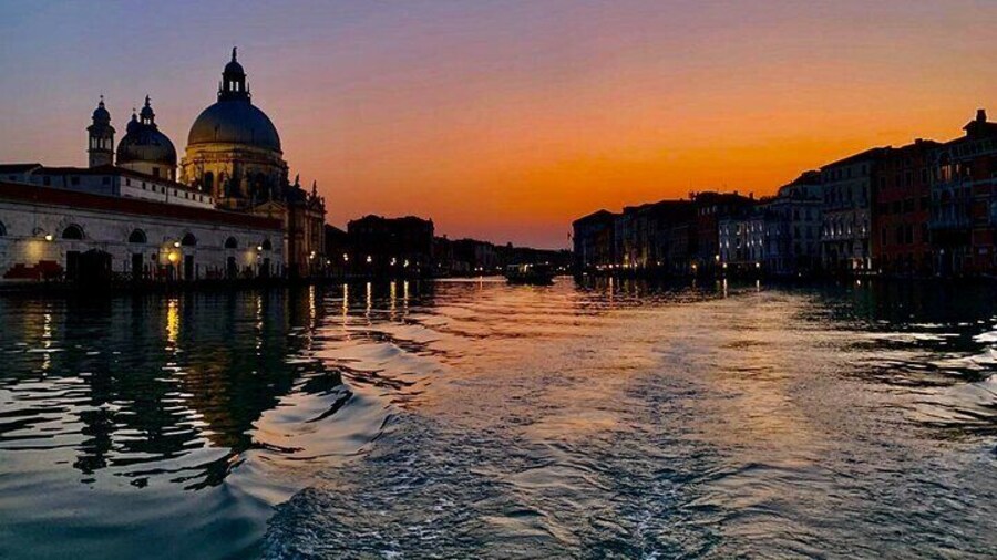 Punta Sabbioni - Venice at Sunset: Boat Tour with Aperitif