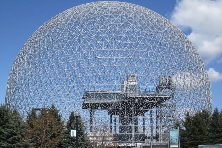 Small-Group Sightseeing Tour of Montreal