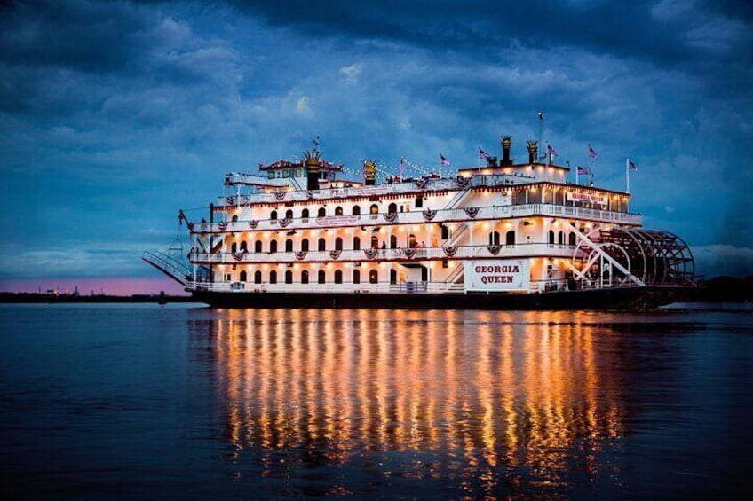 2-Hour Savannah Riverboat Dinner Cruise with Onboard Entertainment