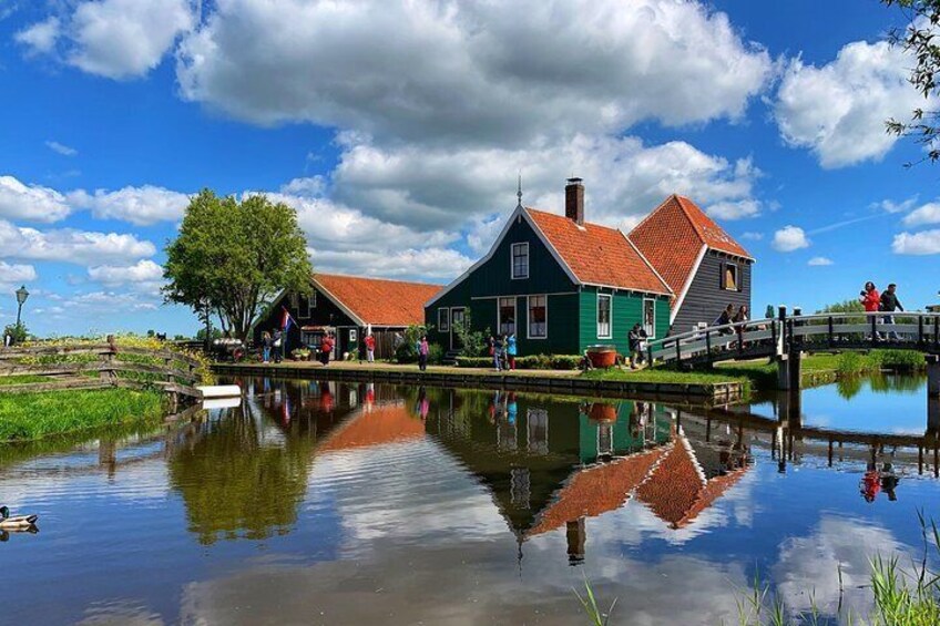 Private Day Trip to Zaanse Schans, Volendam & Marken from Amsterdam