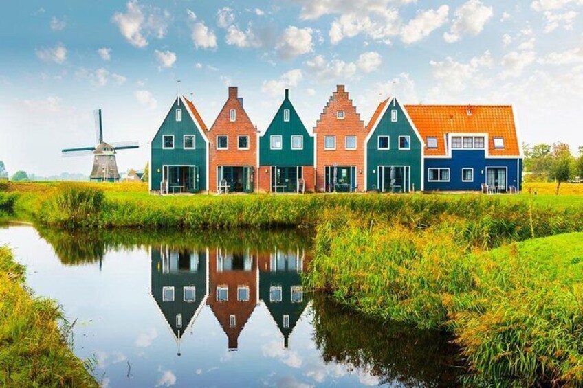 Private Day Trip to Zaanse Schans, Volendam & Marken from Amsterdam