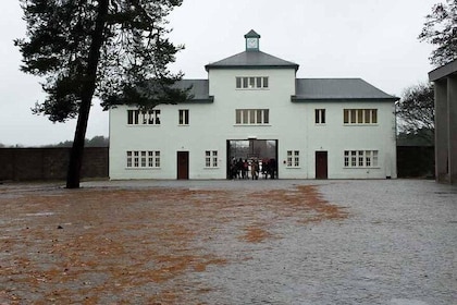 Private Half-Day Trip from Berlin to Sachsenhausen Concentration Camp